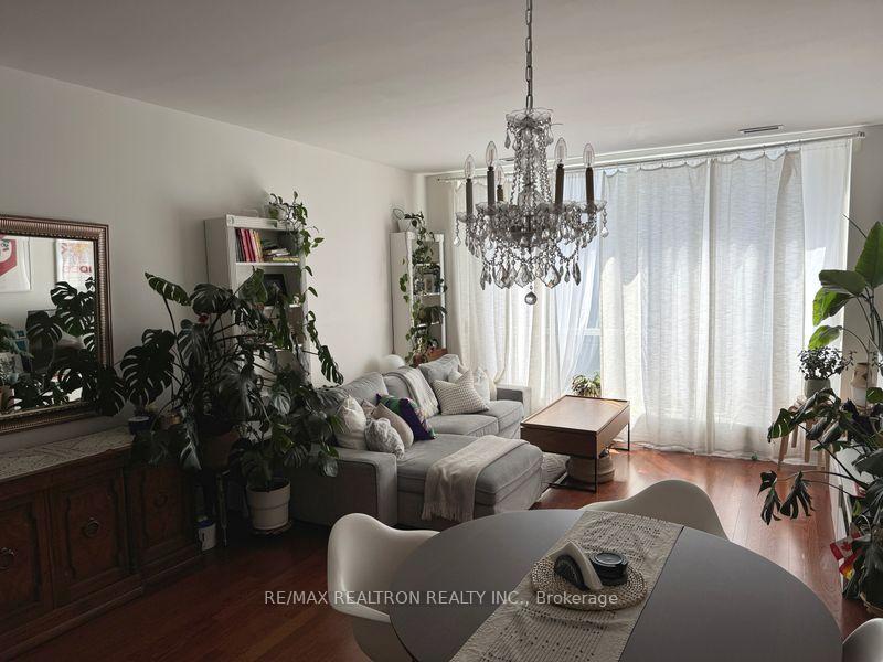 980-yonge-street-toronto-toronto-ontario-c13491366