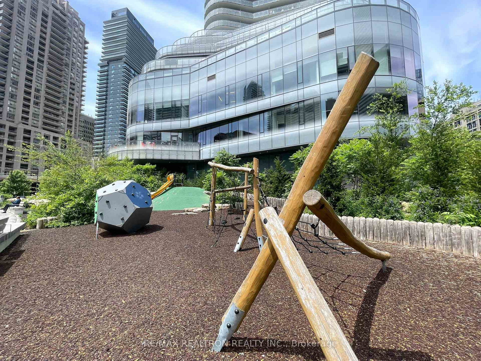 11-wellesley-street-w-toronto-toronto-ontario-c13492170
