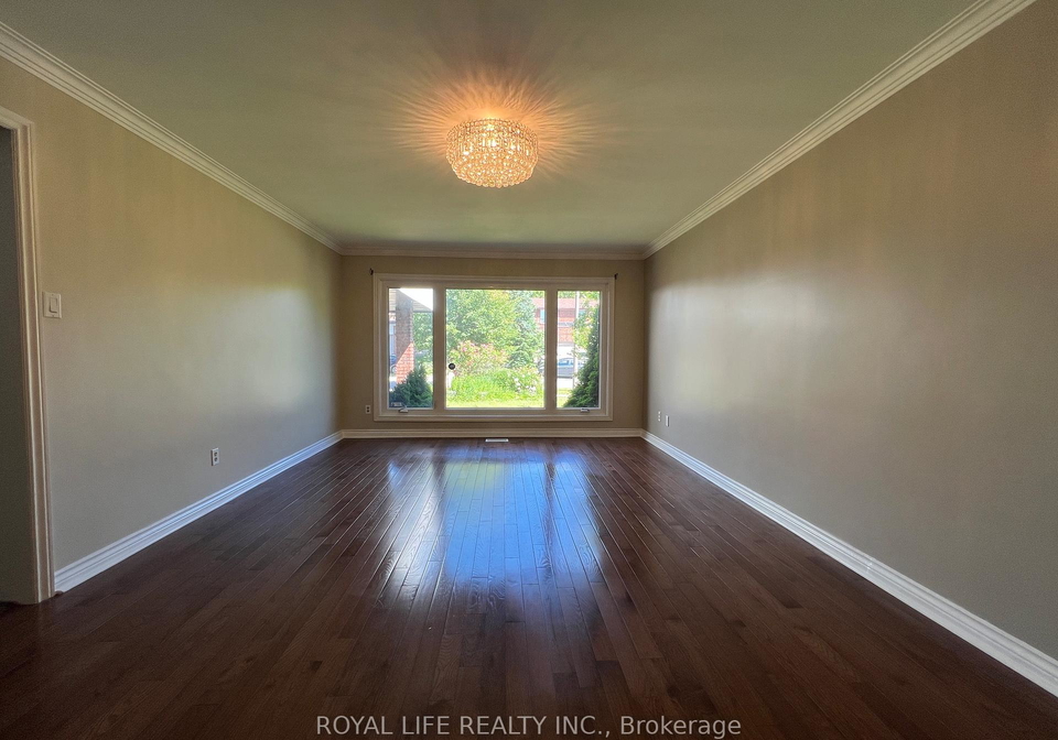 10-saddletree-drive-toronto-north-york-ontario-c13492212