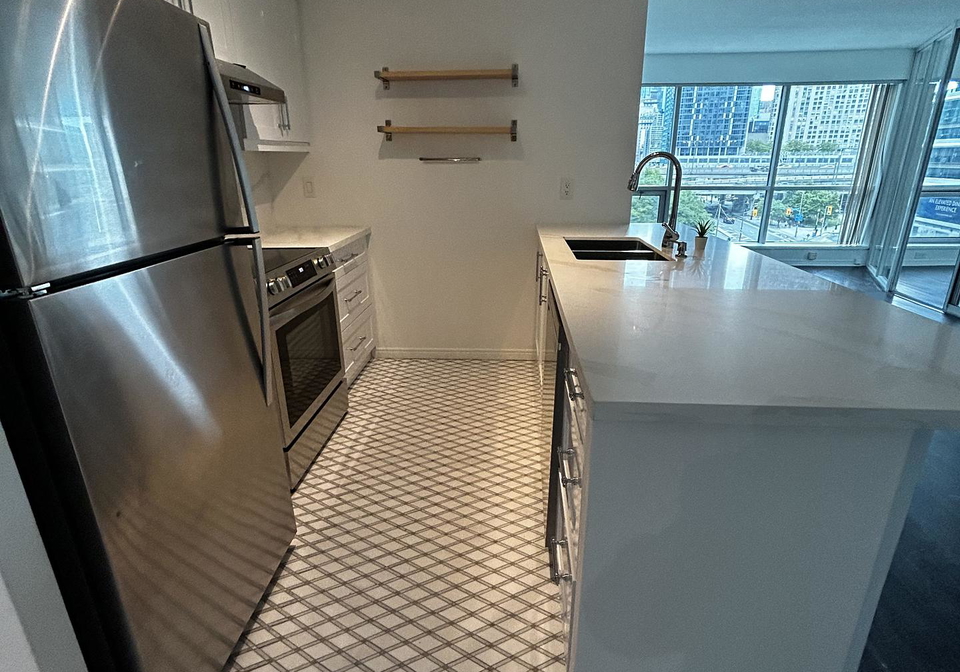 10-yonge-street-toronto-toronto-ontario-c13492410