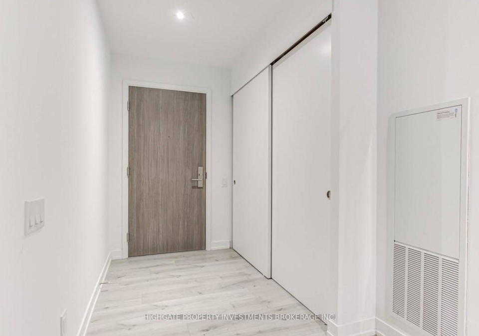 161-roehampton-avenue-toronto-toronto-ontario-c13492638