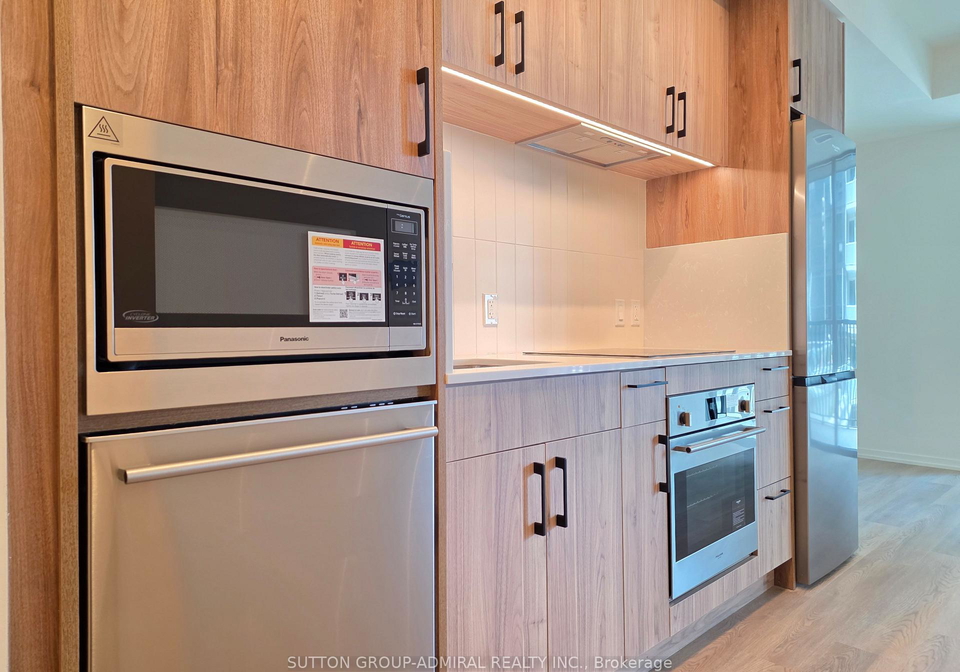 109-erskine-avenue-toronto-toronto-ontario-c13492680