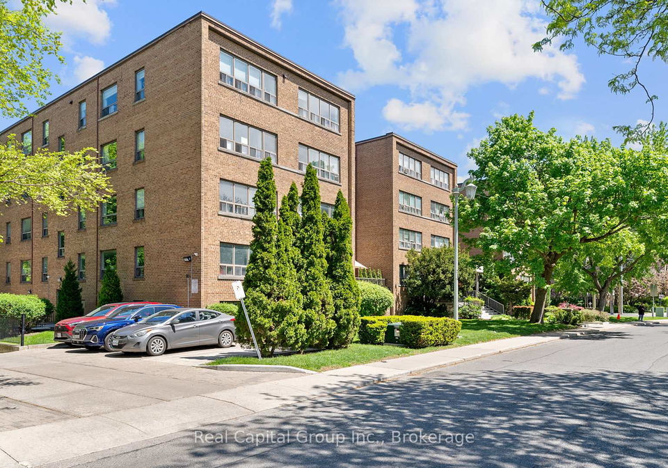 24-shallmar-boulevard-toronto-toronto-ontario-c13492918