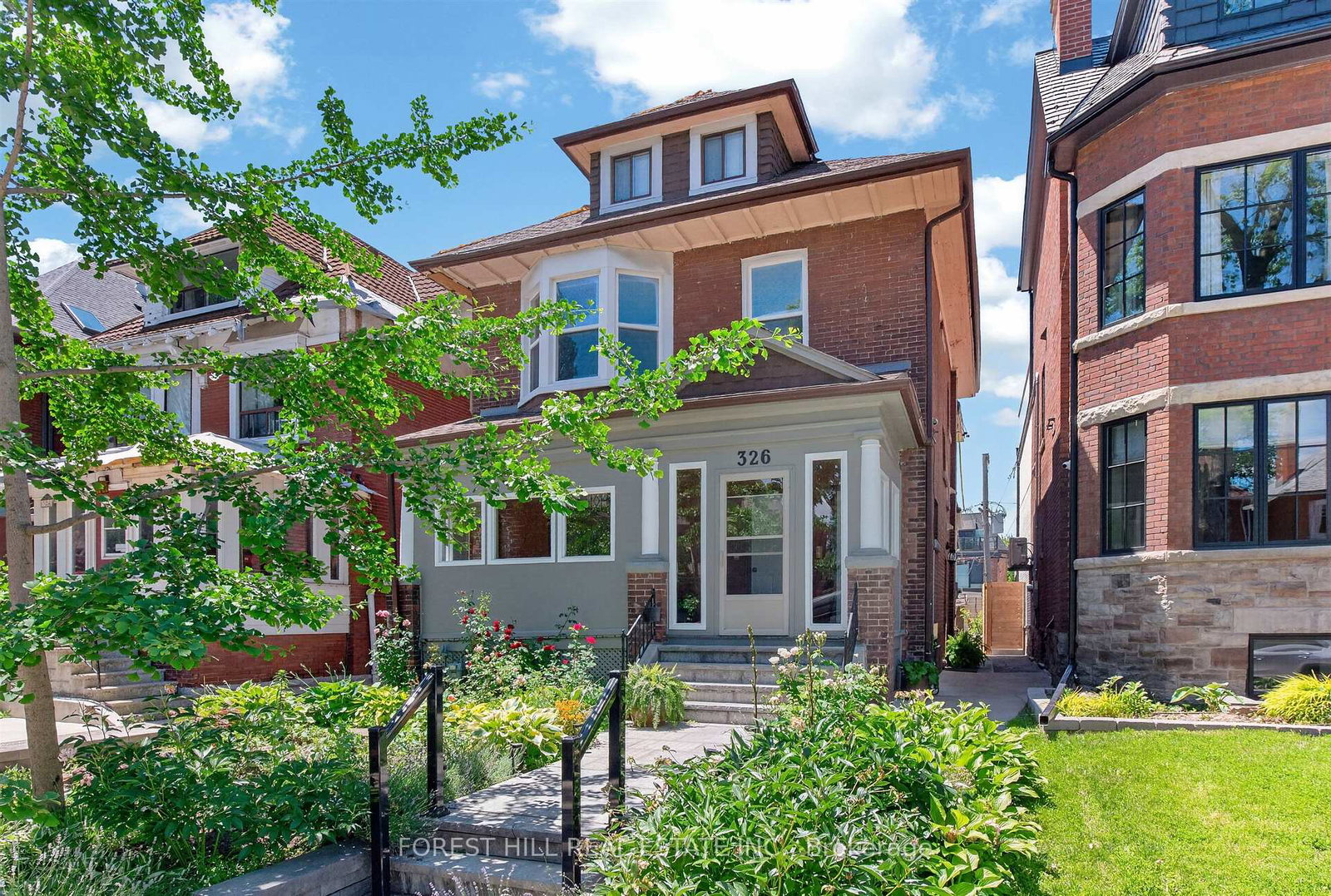 326-palmerston-boulevard-toronto-toronto-ontario-c13493032