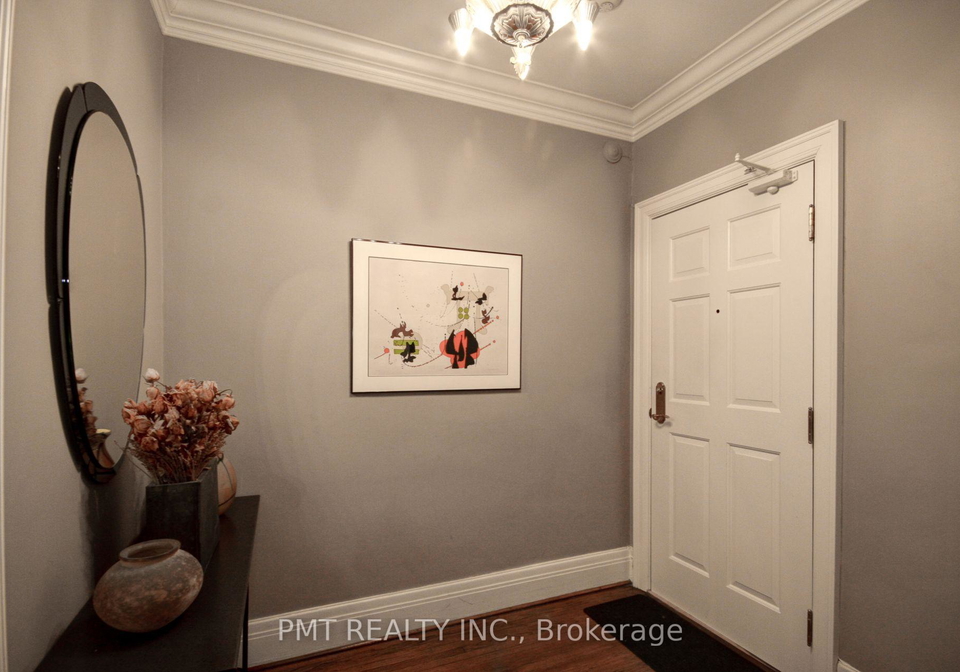 150-st-clair-avenue-w-toronto-toronto-ontario-c13493040