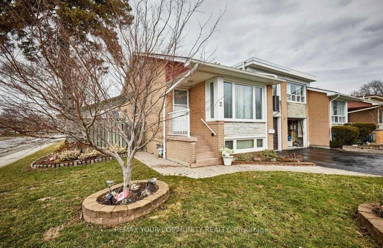 2-pinemore-crescent-toronto-north-york-ontario-c13493476