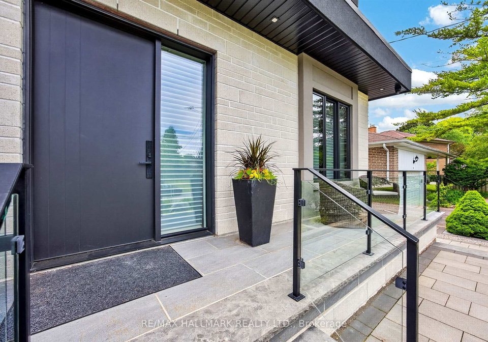 21-allenwood-crescent-toronto-north-york-ontario-c13493682