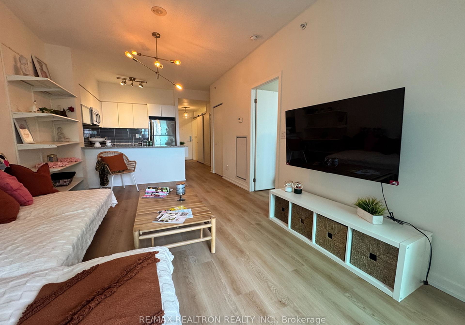 150-east-liberty-street-toronto-toronto-ontario-c13494024