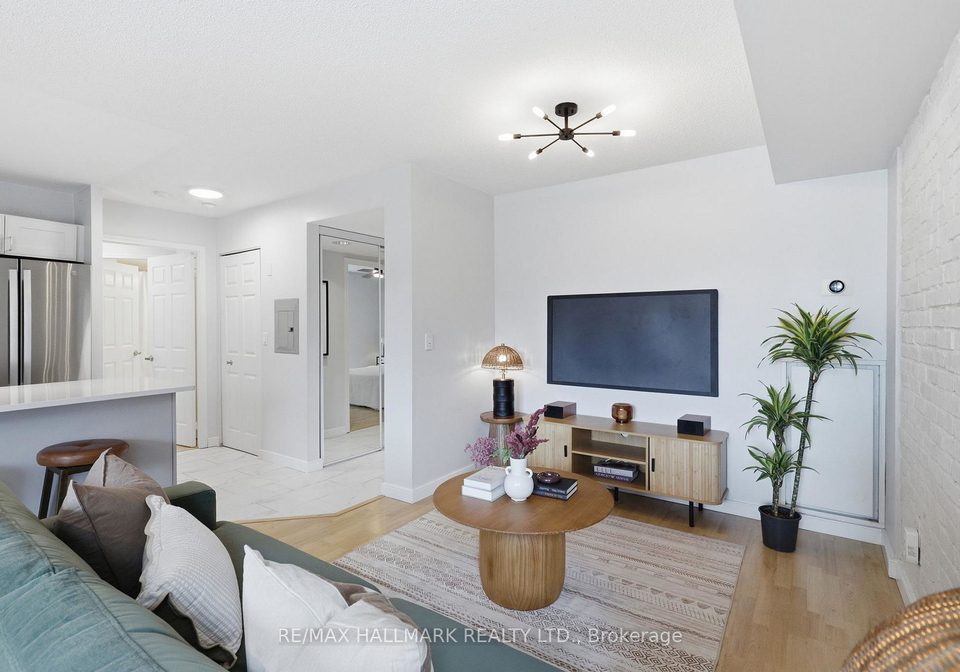 311-richmond-street-e-toronto-toronto-ontario-c13494366