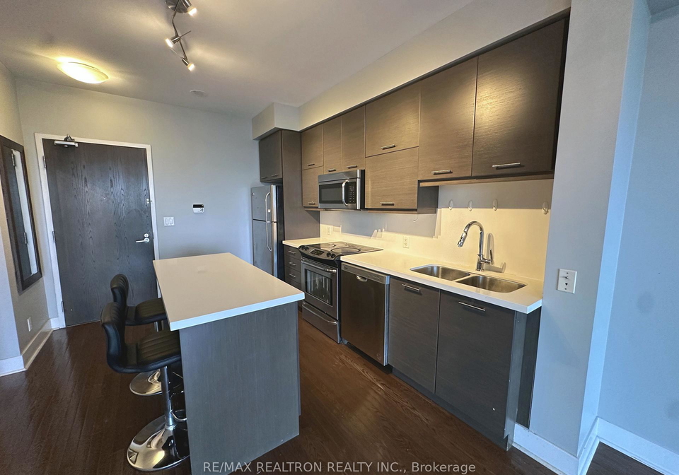 26-norton-avenue-toronto-north-york-ontario-c13495080