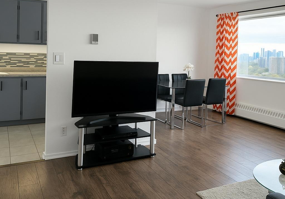 715-don-mills-road-toronto-east-york-ontario-c13495190