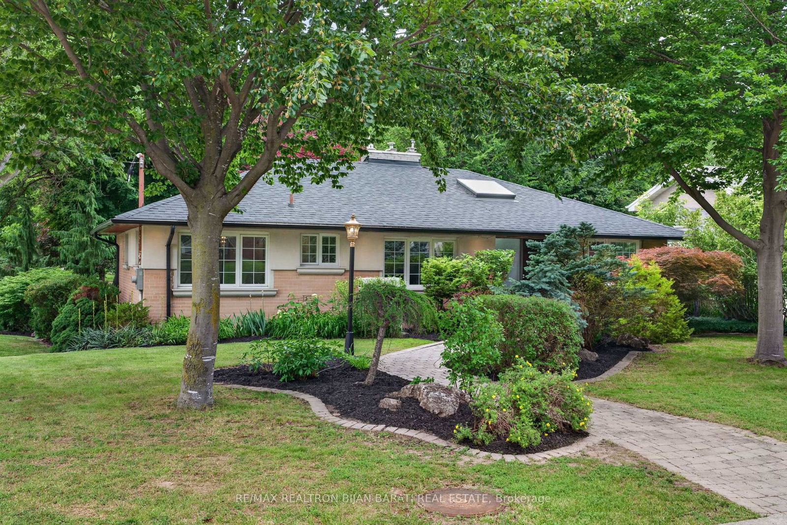 53-sumner-heights-drive-toronto-north-york-ontario-c13495206