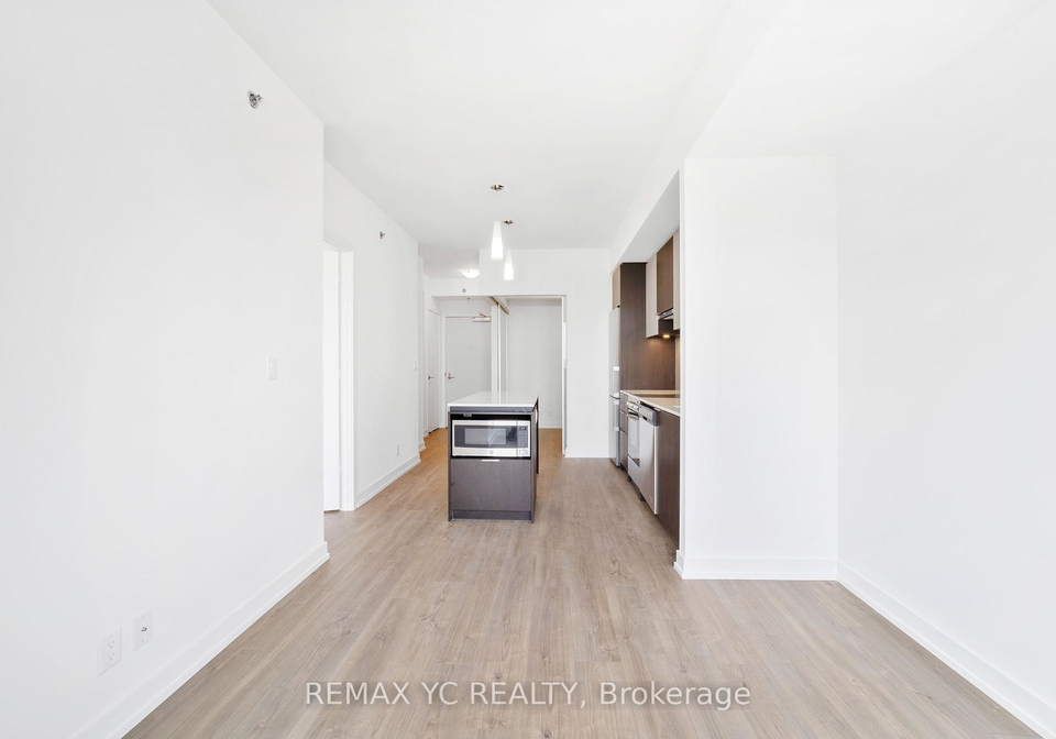 203-college-street-toronto-toronto-ontario-c13495380