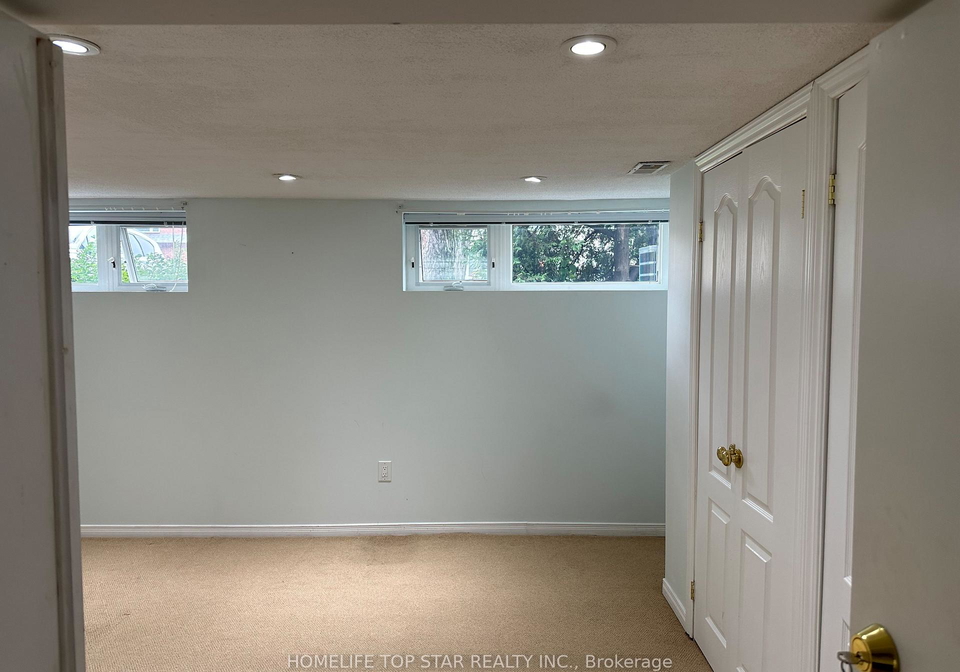 209-w-connaught-avenue-toronto-toronto-ontario-c13495576