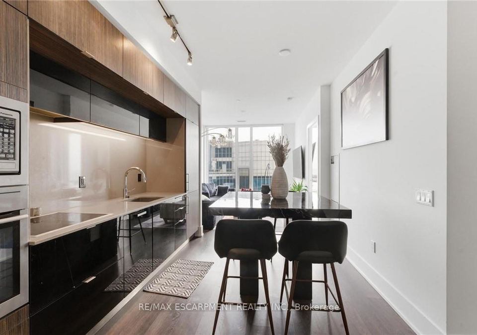 10-york-street-toronto-toronto-ontario-c13495580