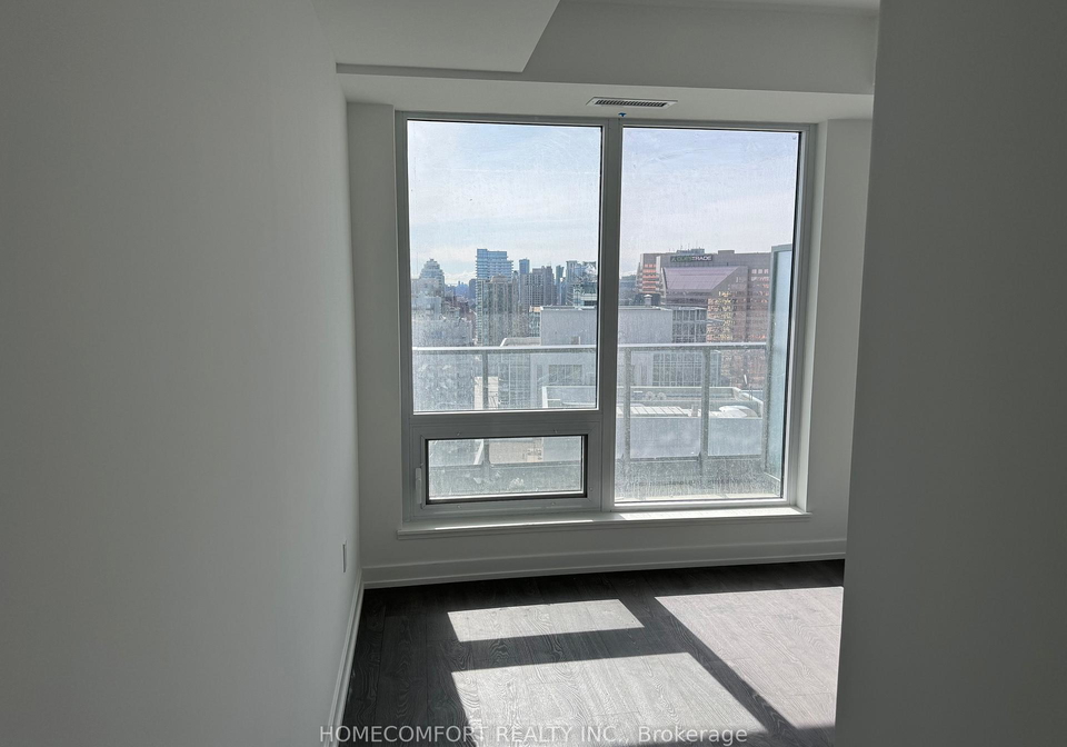 8-olympic-garden-drive-toronto-north-york-ontario-c13495854
