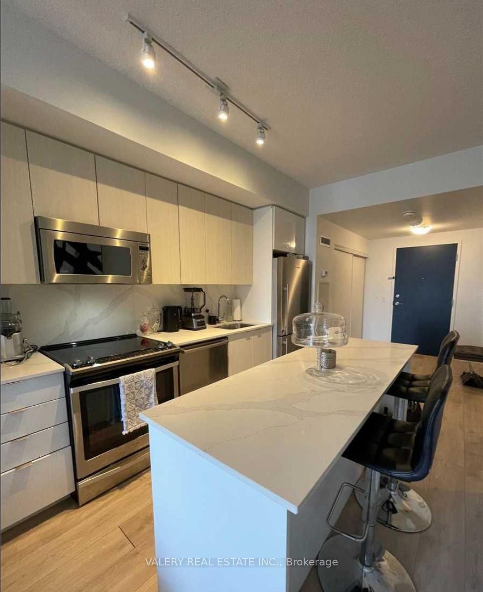 3237-bayview-avenue-toronto-north-york-ontario-c13496148