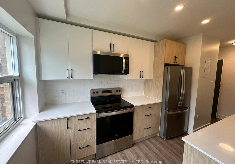 4-wingreen-court-toronto-north-york-ontario-c13496162