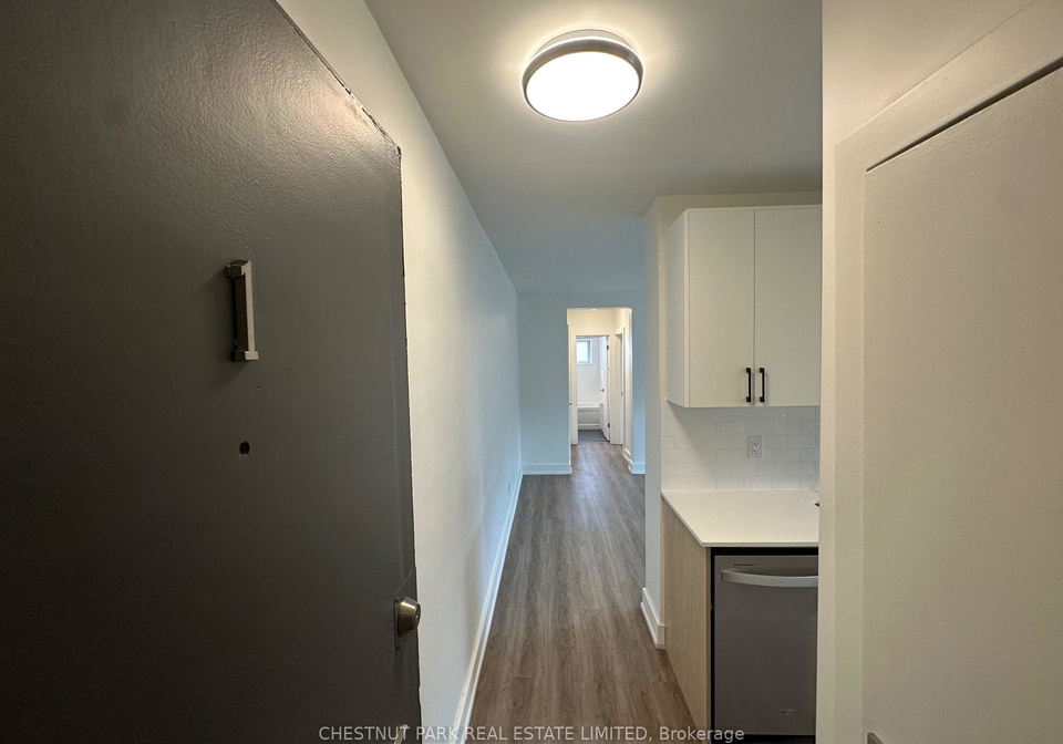 4-wingreen-court-toronto-north-york-ontario-c13496162