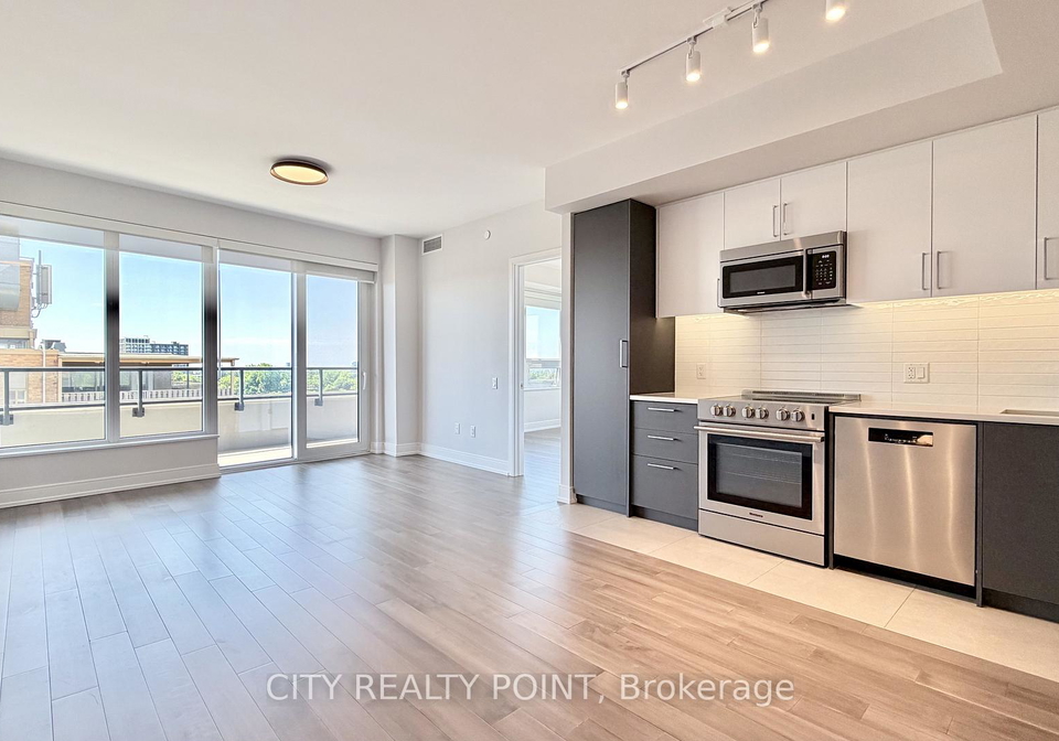 2525-bathurst-street-toronto-toronto-ontario-c13496382