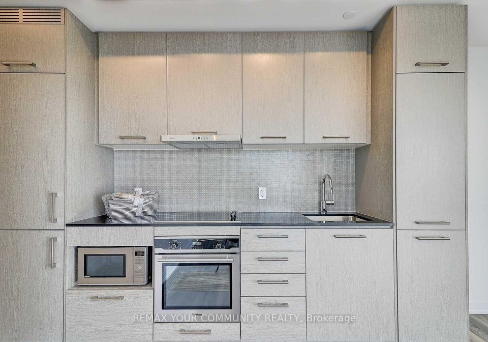 87-peter-street-toronto-toronto-ontario-c13496506