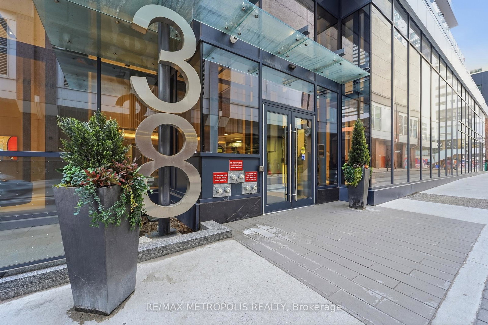 38-widmer-street-toronto-toronto-ontario-c13496568