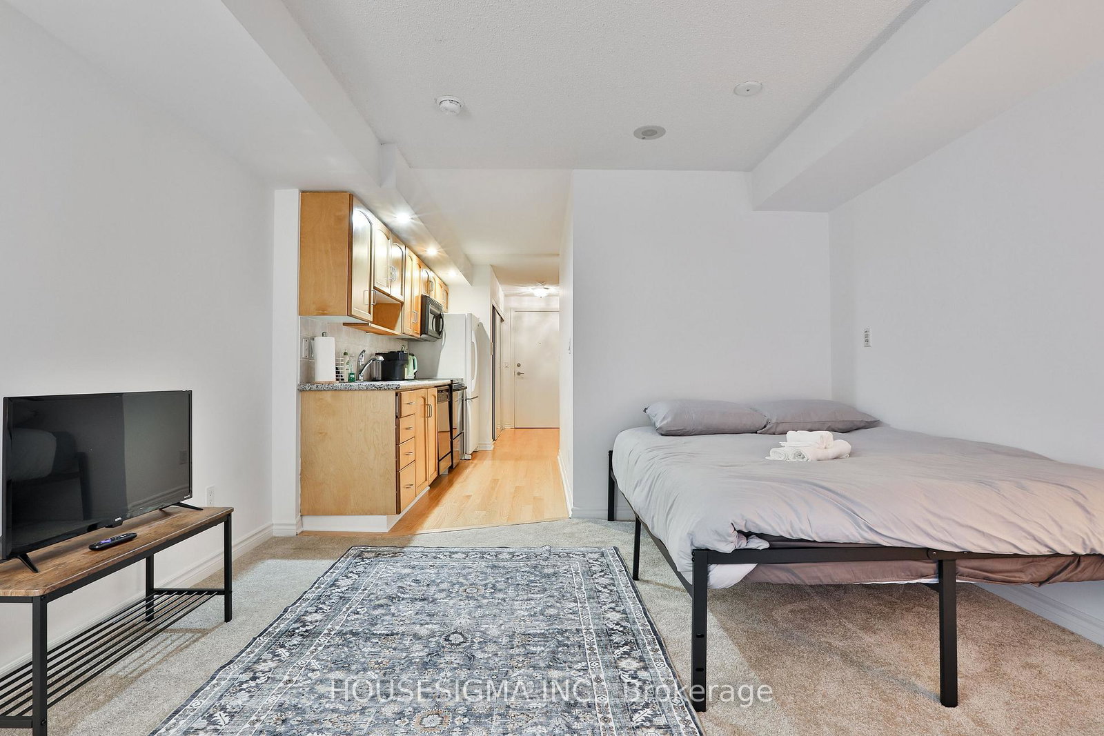 270-wellington-st-street-w-toronto-toronto-ontario-c13496892