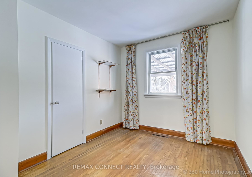 166-moore-park-avenue-toronto-toronto-ontario-c13496972