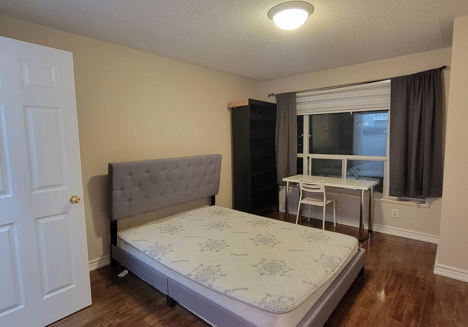 887-bay-street-toronto-toronto-ontario-c13496988