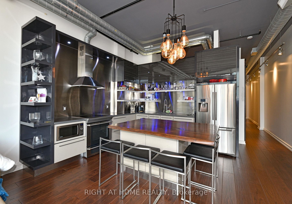 43-hanna-avenue-toronto-toronto-ontario-c13497016
