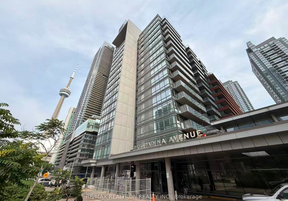 4k-spadina-avenue-toronto-toronto-ontario-c13497024