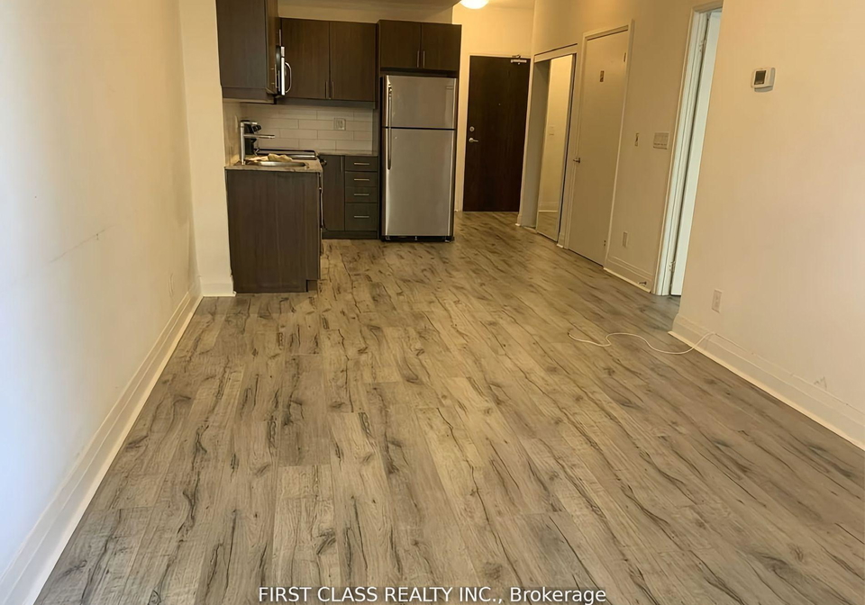 17-kenaston-gardens-toronto-north-york-ontario-c13497064