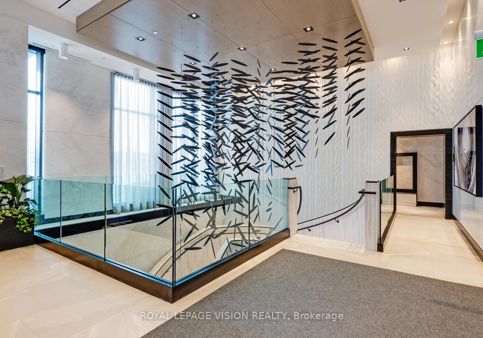 1-edgewater-drive-toronto-toronto-ontario-c13497094