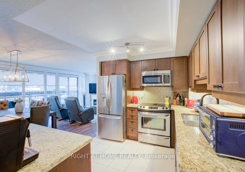 525-wilson-avenue-toronto-toronto-ontario-c13497152