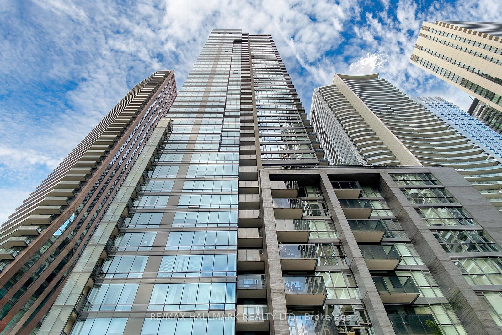 295-adelaide-street-w-toronto-toronto-ontario-c13497262