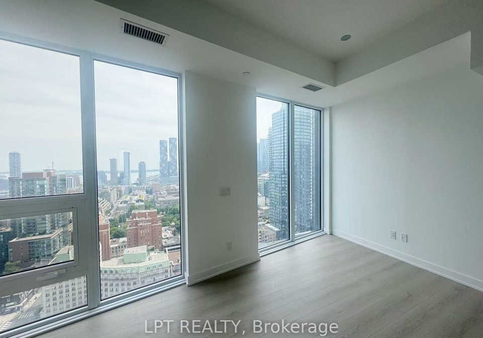 100-queen-street-e-toronto-toronto-ontario-c13497284