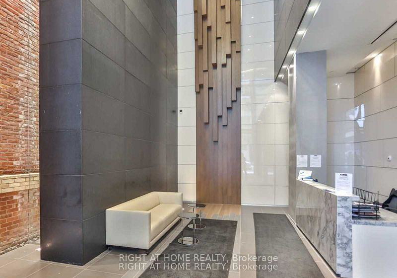 15-grenville-street-toronto-toronto-ontario-c13497358