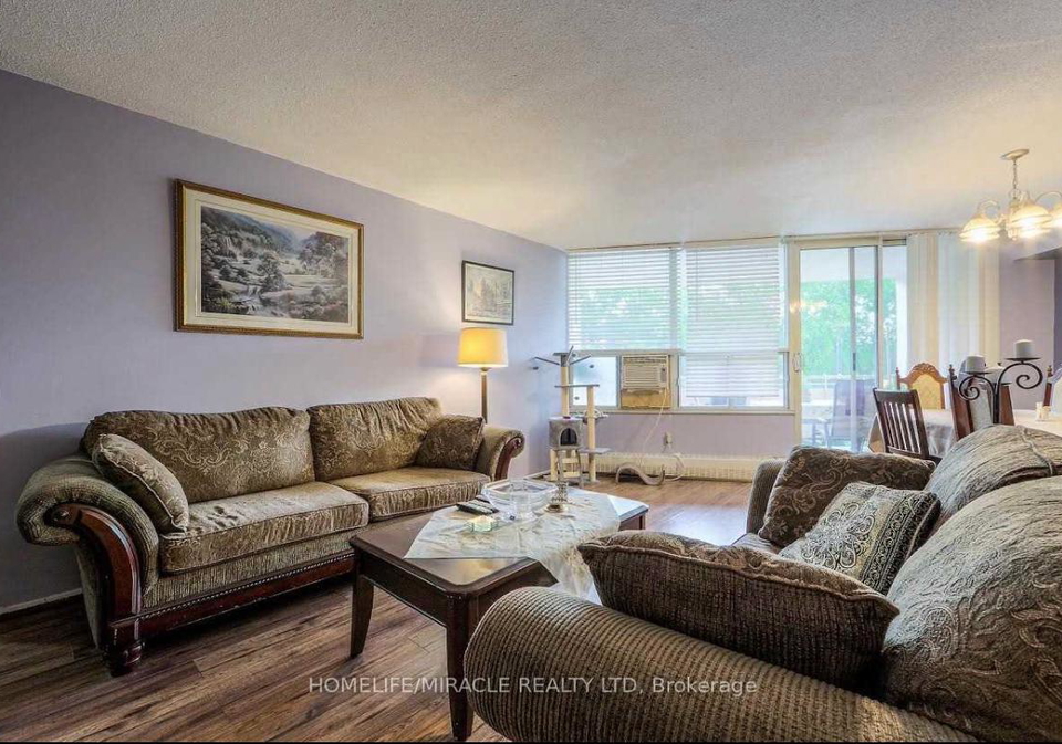60-pavane-linkway-toronto-east-york-ontario-c13497408
