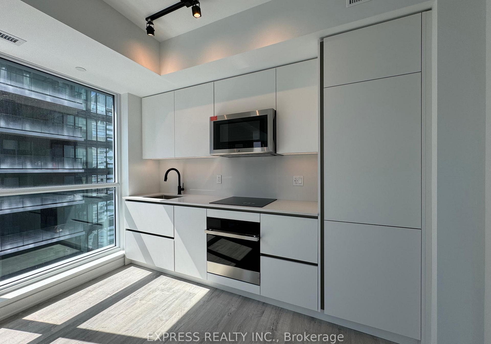 327-king-street-w-toronto-toronto-ontario-c13497478