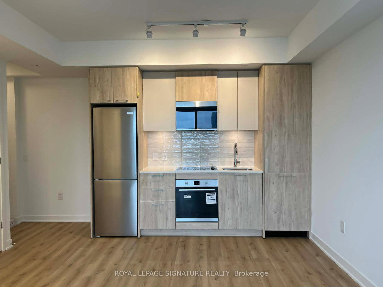 10-oak-st-street-toronto-toronto-ontario-c13497730