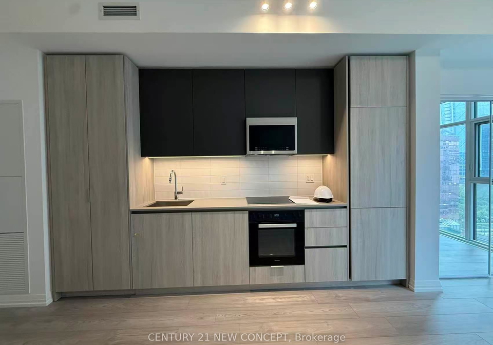 400-king-street-w-toronto-toronto-ontario-c13497774