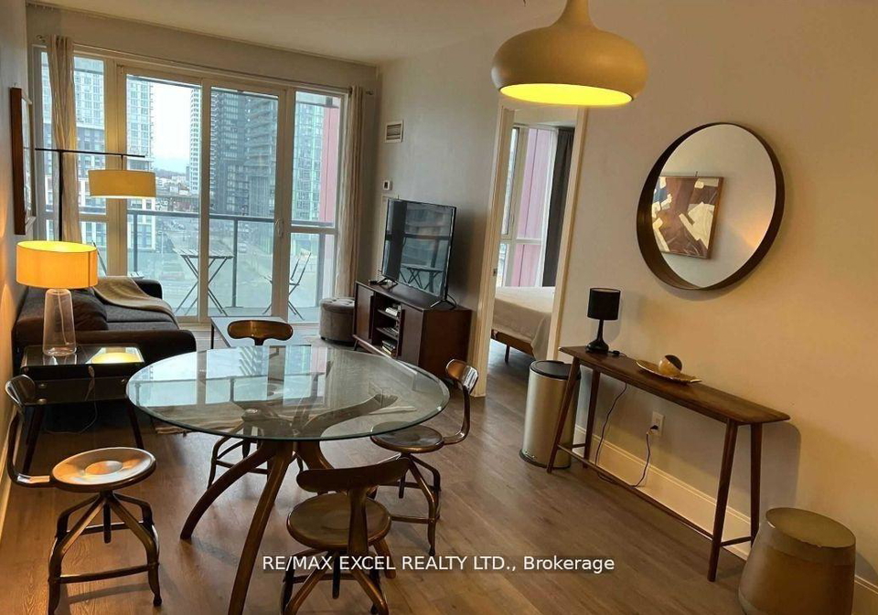 560-front-street-w-toronto-toronto-ontario-c13497818