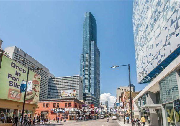 386-yonge-street-toronto-toronto-ontario-c13497864
