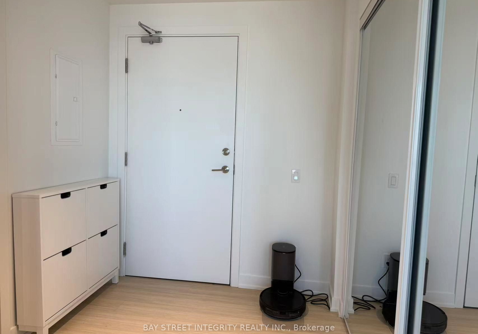 8-wellesley-street-w-toronto-toronto-ontario-c13498152