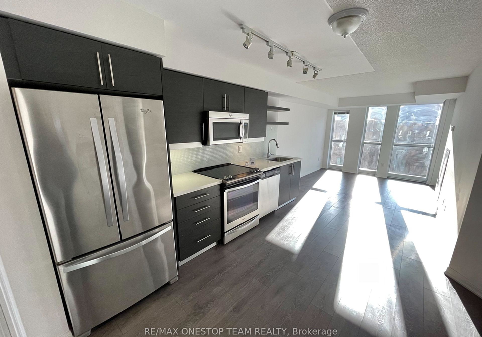 400-adelaide-street-e-toronto-toronto-ontario-c13498344