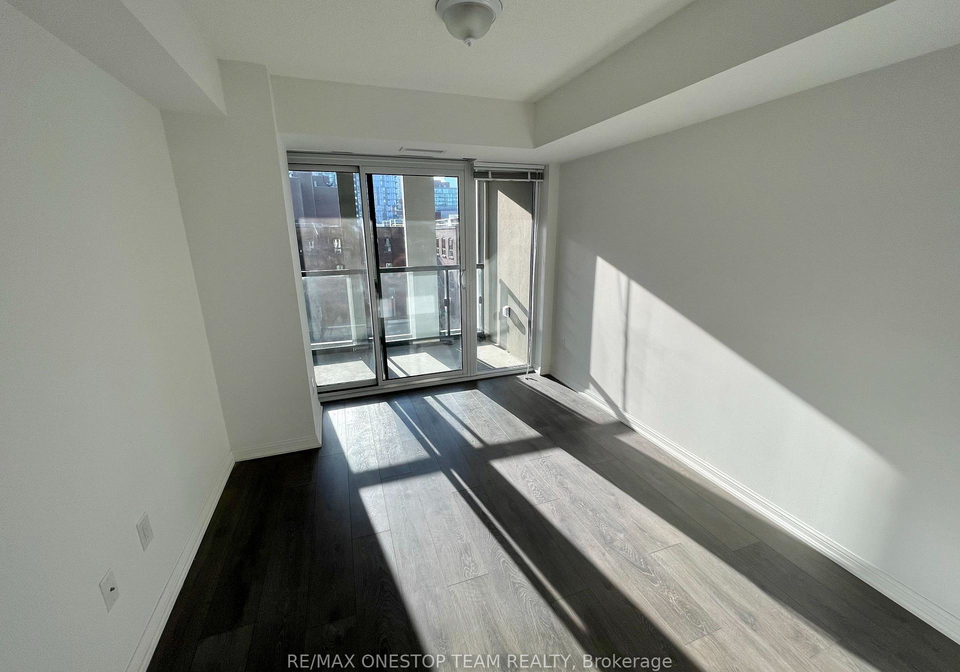 400-adelaide-street-e-toronto-toronto-ontario-c13498344