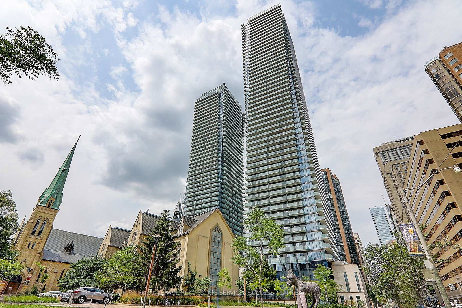 65-st-mary-street-toronto-toronto-ontario-c13498380