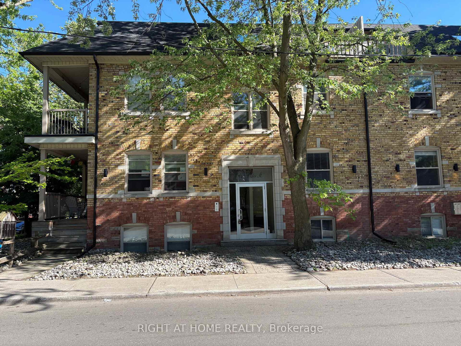 129-ulster-street-toronto-toronto-ontario-c13498464