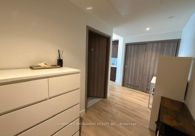 95-mcmahon-drive-toronto-north-york-ontario-c13498472