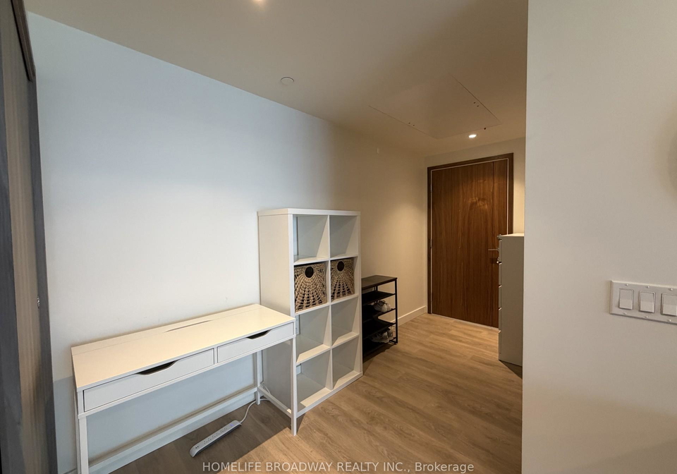 95-mcmahon-drive-toronto-north-york-ontario-c13498472